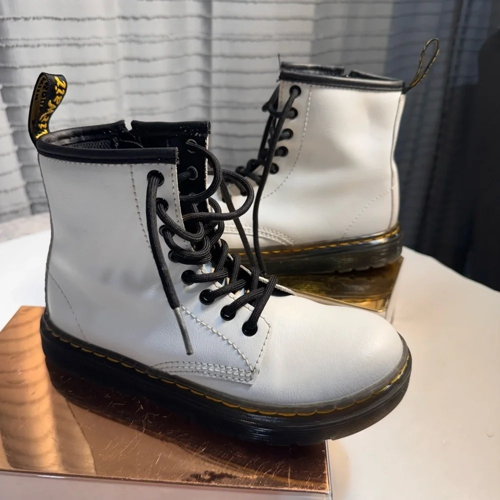 Dr. Martens Kids White Boots